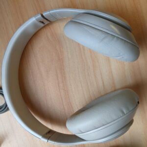 Beats Studio Pro Wireless – Used – Sandstone
