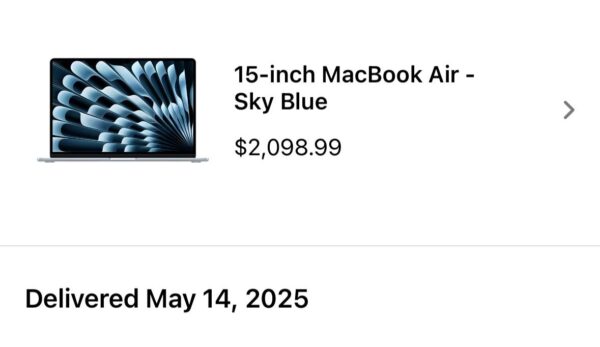 Apple MacBook Air 2025 – 15" – M4 – 24GB RAM – 1TB SSD – Sky Blue – Mint Condition - Image 5
