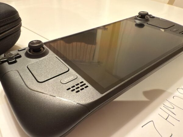 Steam Deck OLED – 1TB – Black – Mint Condition - Image 2
