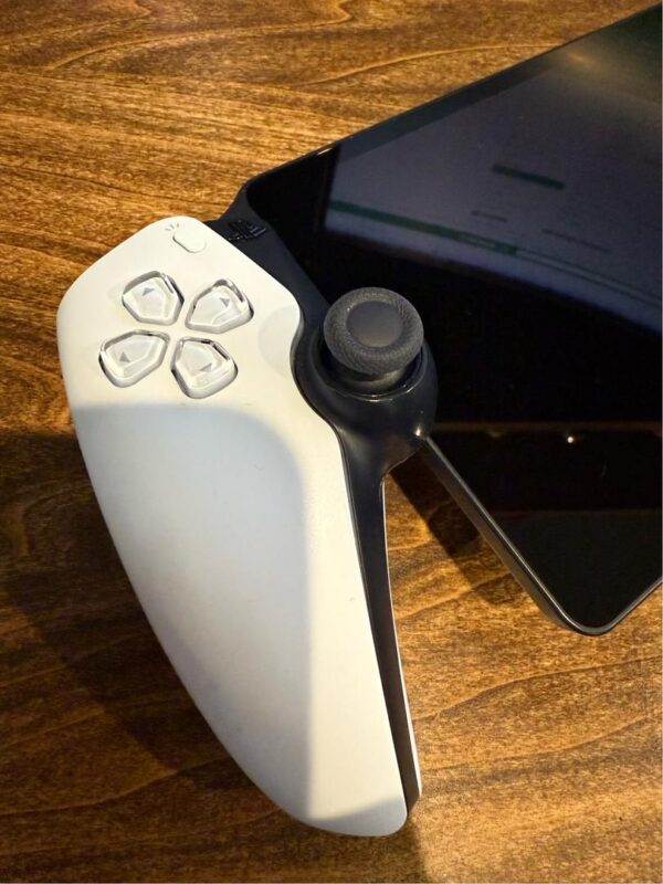 PlayStation Portal Remote Player – White – Mint Condition