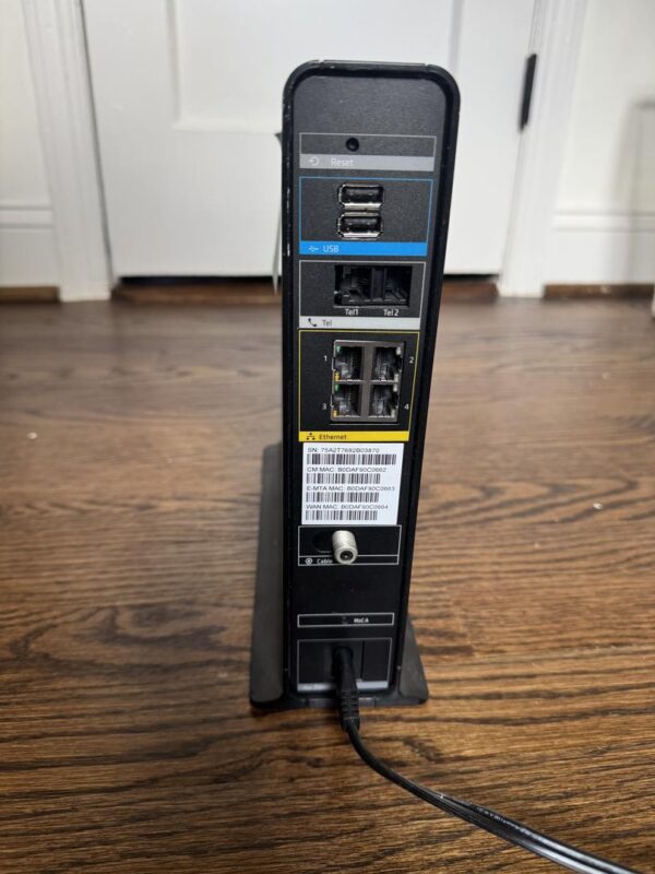 ARRIS Cable Modem – TG1682G – Good Condition - Image 3