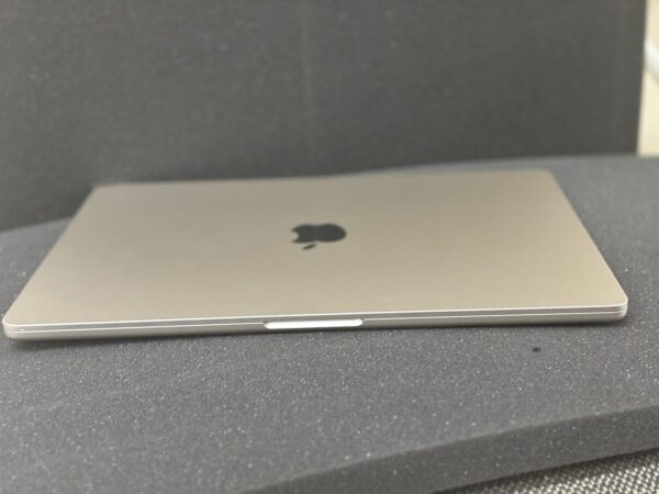 Apple MacBook Air 2023 – 15" – M2 – 8GB RAM – 256GB SSD – Starlight – Good Condition - Image 4