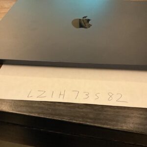 Apple MacBook Air 2025 – 13" – M4 – 24GB RAM – 512GB SSD – Midnight – Mint Condition