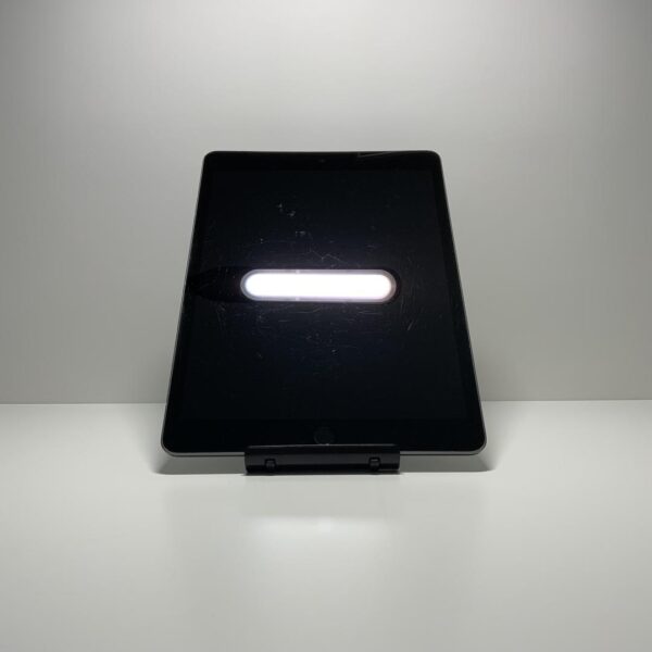 Apple iPad 9th Gen Wi-Fi + Cellular – Fair – 64GB – Gray – Model A2603 – Unlocked - Image 5
