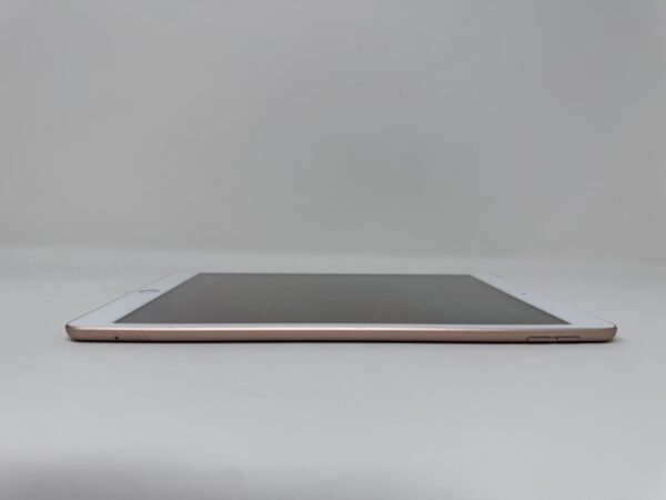 Apple iPad 7th Gen Unlocked – Mint – 32GB – Gold – Model A2200 - Image 4
