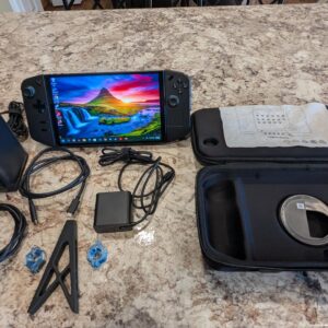 Lenovo Legion Go – Mint Condition – Black – Windows – 1TB – 16GB – AMD Ryzen Z1 Extreme
