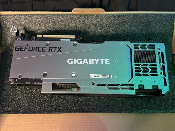 Gigabyte GeForce RTX 3080 Gaming OC – Used – 12GB - Image 3