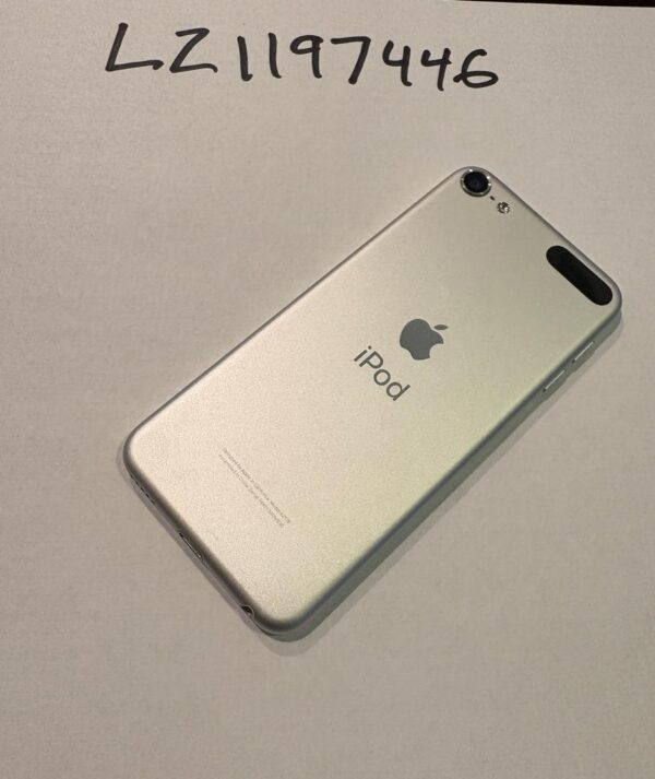 Apple iPod Touch 7th Gen Wi-Fi – Mint – 32GB – Silver - Image 8
