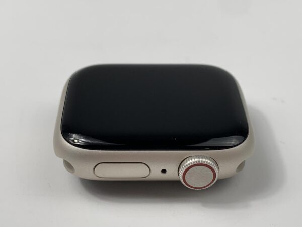 Apple Watch Series 8 – 41mm – Starlight – Aluminum (Nike Edition) – GPS – Mint Condition - Image 5