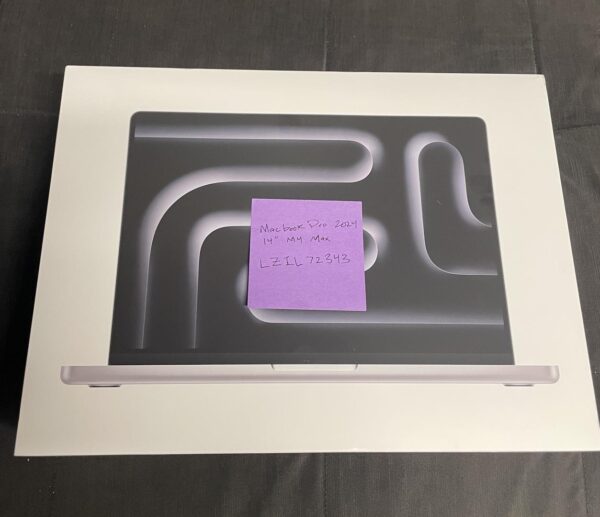 MacBook Pro 2024 – 14" – 1TB – Silver – Mint Condition - Image 6