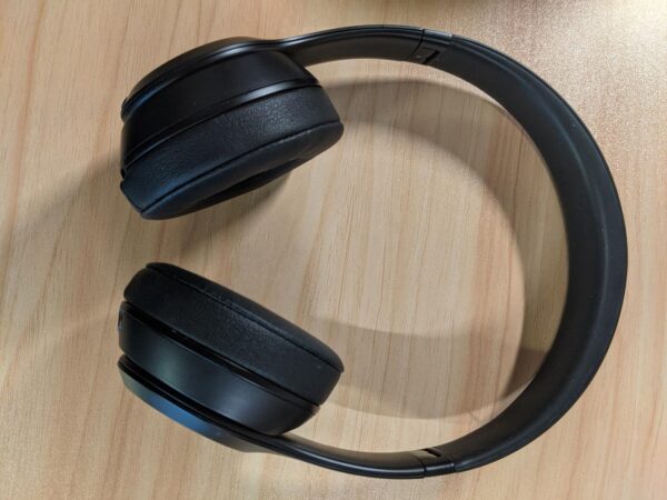 Beats Solo3 Wireless – Used – Black - Image 6