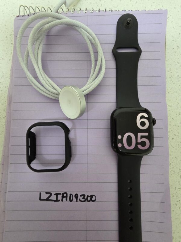 Apple Watch Series 10 42mm – Black – AT&T – Mint Condition - Image 7