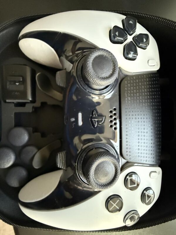 Sony DualSense Edge Wireless Controller – PS5 – Good Condition - Image 12