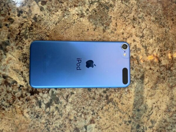 Apple iPod Touch 7th Gen Wi-Fi – Good – 32GB – Blue - Image 4
