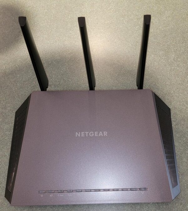 Netgear Nighthawk AC2300 Router – Mint Condition