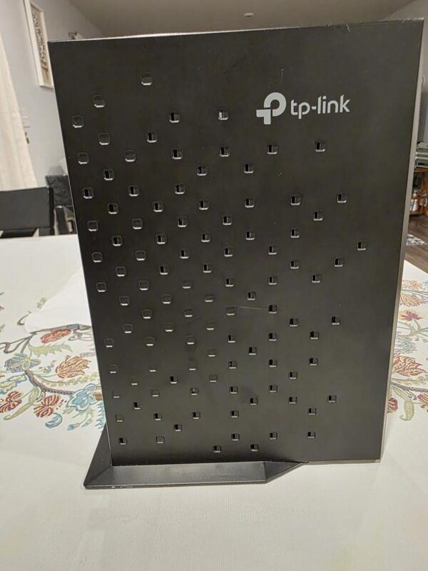 TP-Link AC1750 Wireless Dual-Band DOCSIS 3.0 Cable Modem & Router – Good Condition - Image 8