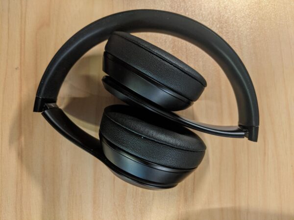 Beats Solo3 Wireless – Used – Black - Image 7