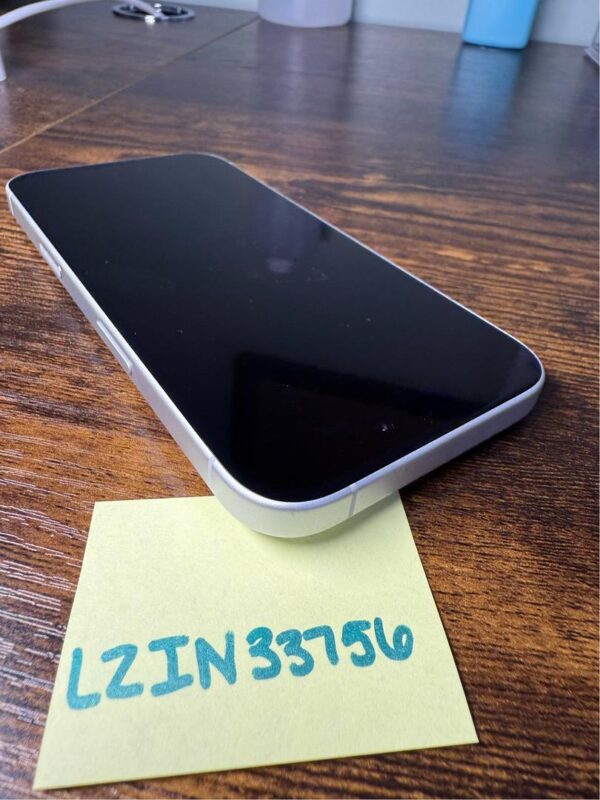 iPhone 16 – 128GB – White – AT&T – Good Condition - Image 5
