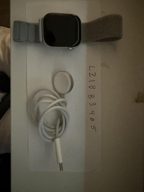 Apple Watch Series 10 46mm – Silver – GPS – Aluminum – Good - Image 8