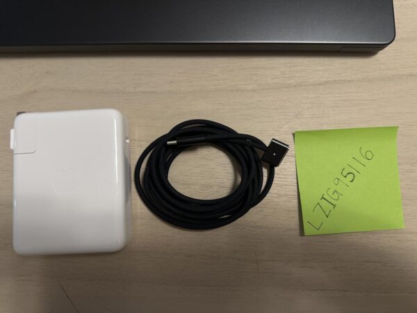 MacBook Pro 2024 – 16" – 512GB – Space Black – Good Condition - Image 10