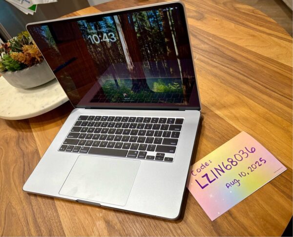 Apple MacBook Air 2025 – 15" – M4 – 24GB RAM – 1TB SSD – Sky Blue – Mint Condition - Image 3