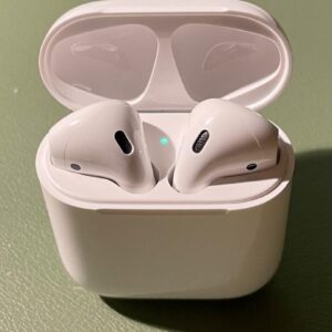AirPods (2nd Generation) – Lightning Charging Case