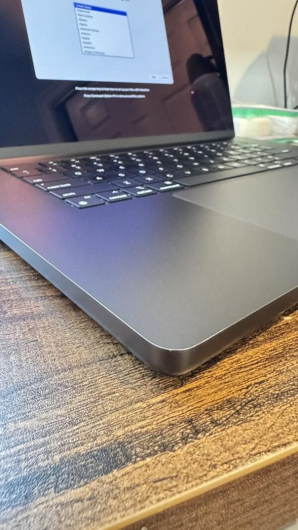 MacBook Pro Late 2023 – 16" – 512GB – Black – Good Condition - Image 2