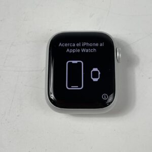 Apple Watch Series 8 – 41mm – Silver – Aluminum – Cellular – Unlocked – Mint Condition