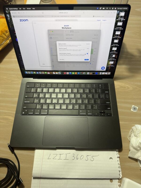 MacBook Pro 2024 – 14" – 512GB – Space Black – Mint Condition - Image 3
