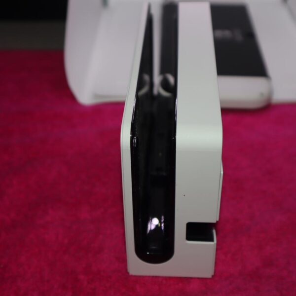 Nintendo Switch OLED – 64GB – White – Mint Condition - Image 2