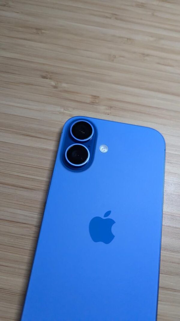 iPhone 16 – 128GB –Blue- AT&T – Fair Condition - Image 3