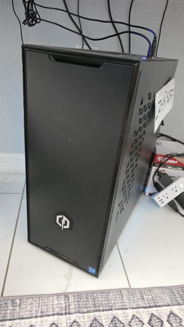 CyberPowerPC Gamer Xtreme Liquid Cool GLC2500V7 – Windows – Mint Condition - Image 4