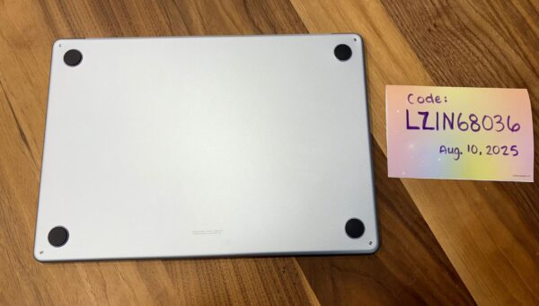 Apple MacBook Air 2025 – 15" – M4 – 24GB RAM – 1TB SSD – Sky Blue – Mint Condition - Image 8
