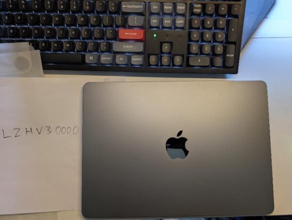 Apple MacBook Air 2024 – 13" – M3 – 16GB RAM – 512GB SSD – Midnight – Mint Condition - Image 6