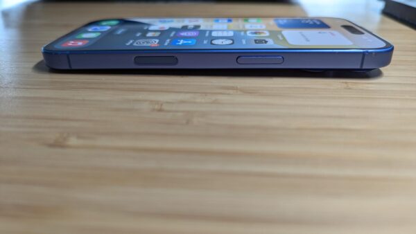 iPhone 16 – 128GB –Blue- AT&T – Fair Condition - Image 4