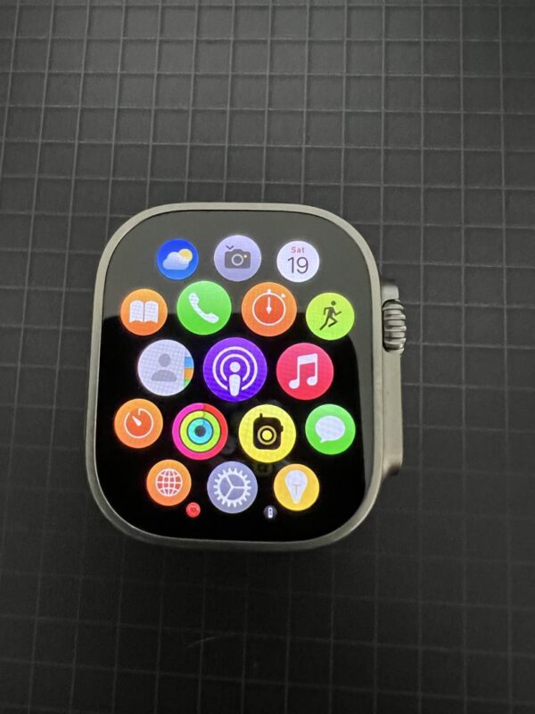 Apple Watch Ultra – 49mm – Verizon – Titanium – Good – 100% Battery
