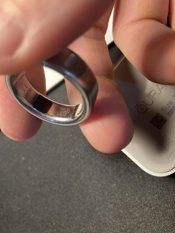 Oura Ring Gen 4 – Silver – Size 11 – Good Condition - Image 7