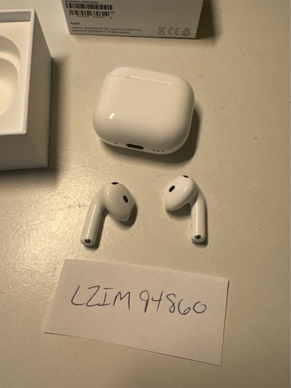 AirPods (4th Generation) – Active Noise Cancellation – Used
