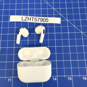 AirPods (3rd Generation) – Lightning Charging Case