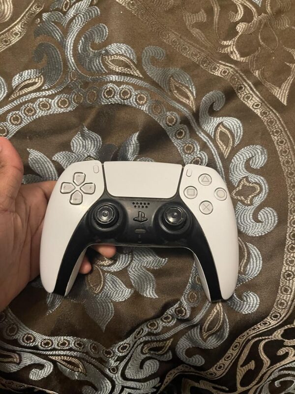 Sony DualSense Wireless Controller – PS5 – Fair Condition - Image 4
