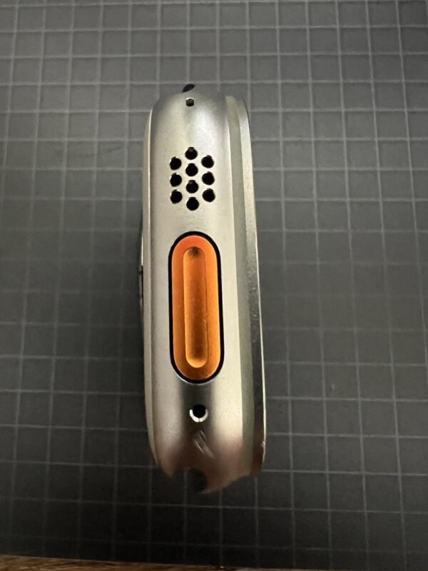 Apple Watch Ultra – 49mm – Verizon – Titanium – Good – 100% Battery - Image 13