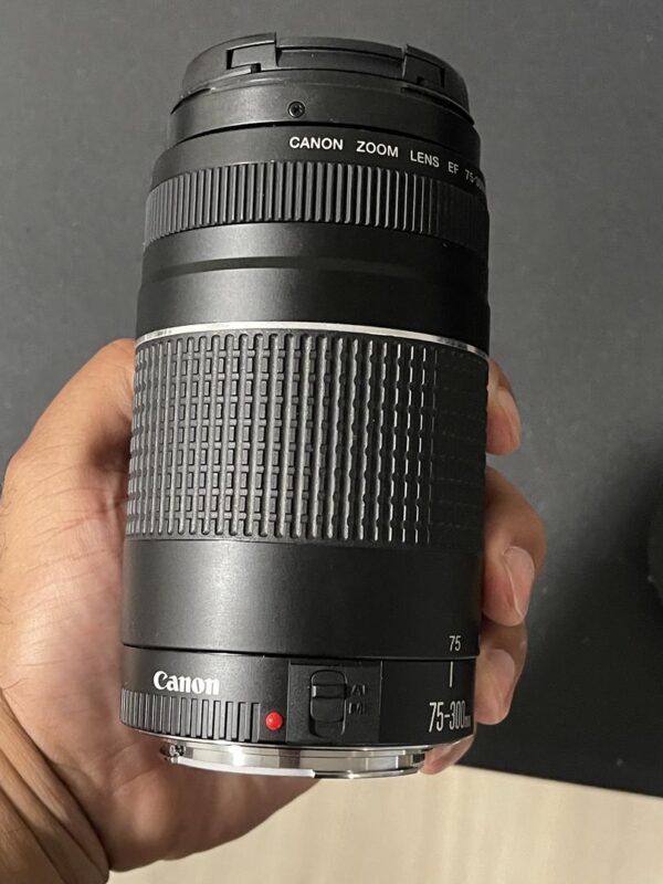 Canon EF 75-300mm f/4-5.6 III – DSLR – Mint Condition - Image 9