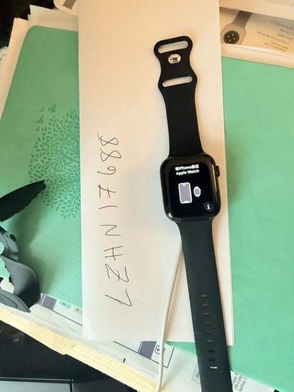 Apple Watch Series 8 – 45mm – Midnight – Aluminum – Cellular – T-Mobile – Good Condition - Image 12
