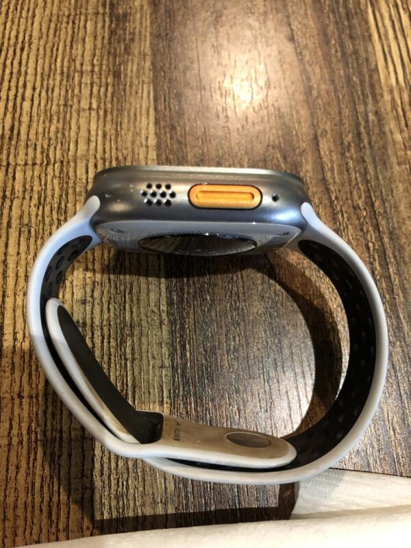 Apple Watch Ultra – 49mm – Unlocked – Titanium – Good – 100% Battery - Image 6