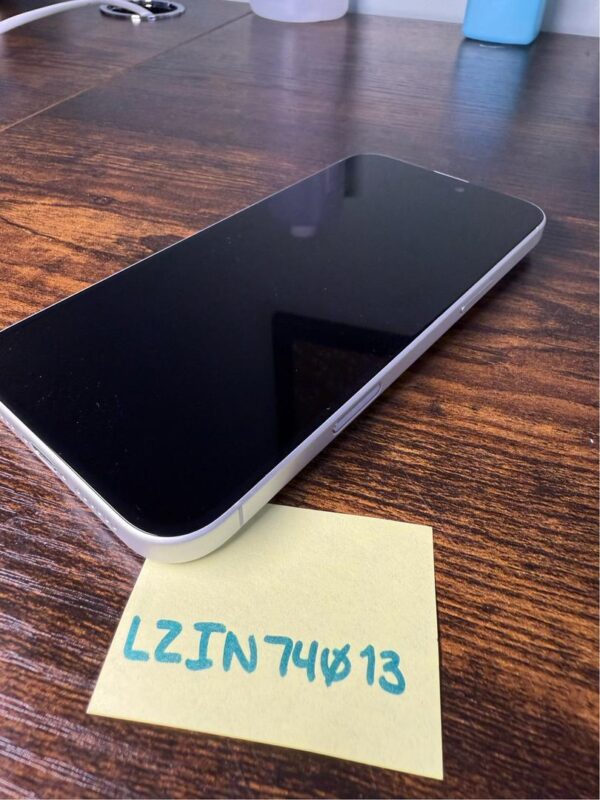 iPhone 16 Plus – 128GB – White – Verizon – Mint Condition - Image 8