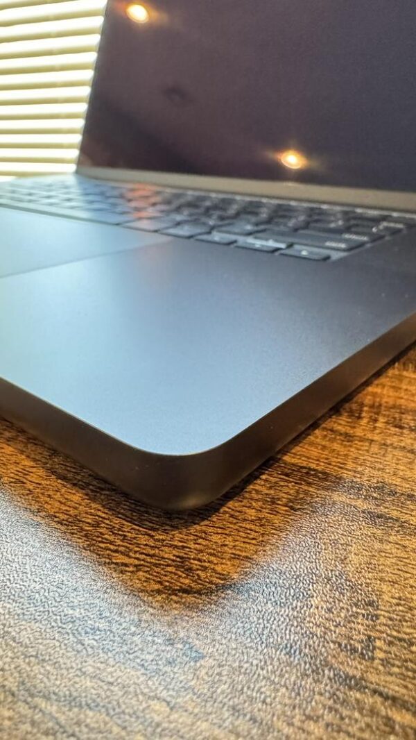 MacBook Pro Late 2023 – 16" – 512GB – Black – Good Condition - Image 9