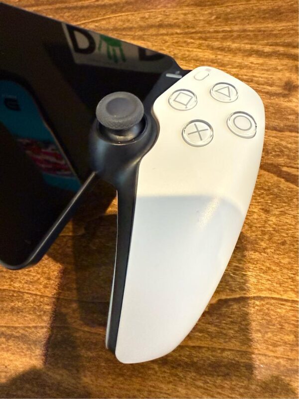 PlayStation Portal Remote Player – White – Mint Condition - Image 12