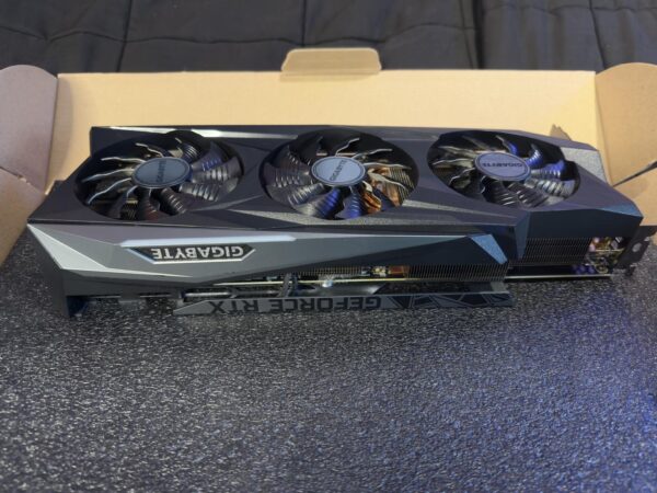 Gigabyte GeForce RTX 3080 Gaming OC – Used – 12GB - Image 8