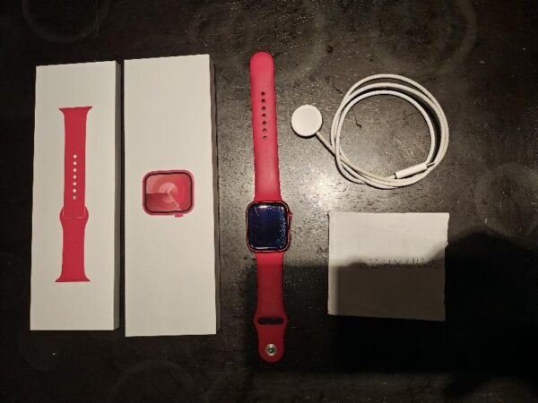 Apple Watch Series 9 45mm – Verizon – Red – Fair Condition - Image 6